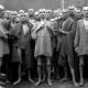 Naziler Stutthof toplama kampında ne yaptı?